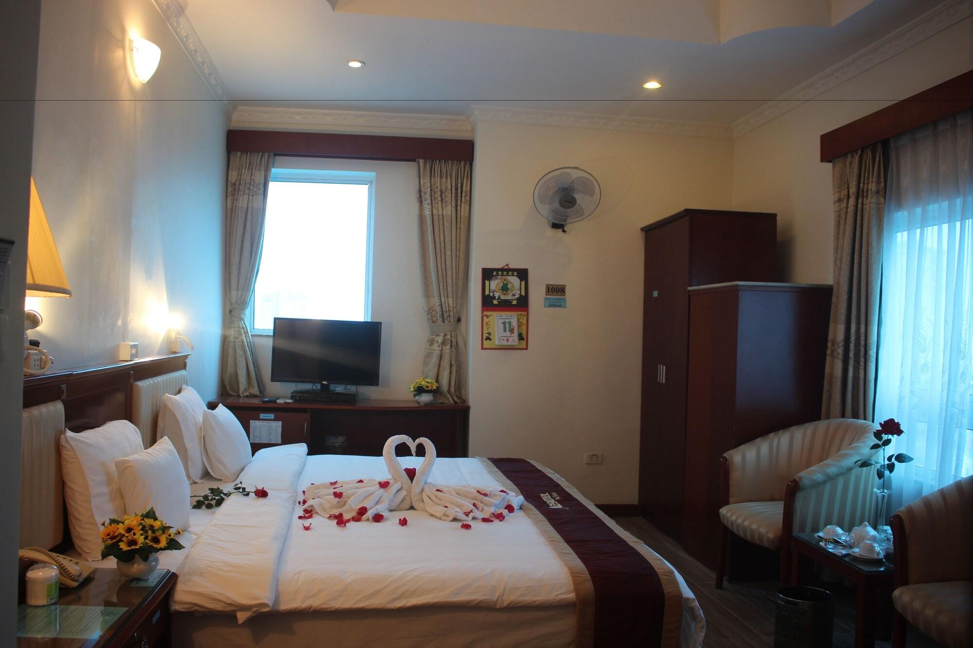 A25 Hotel - Bach Mai Hanoi Buitenkant foto